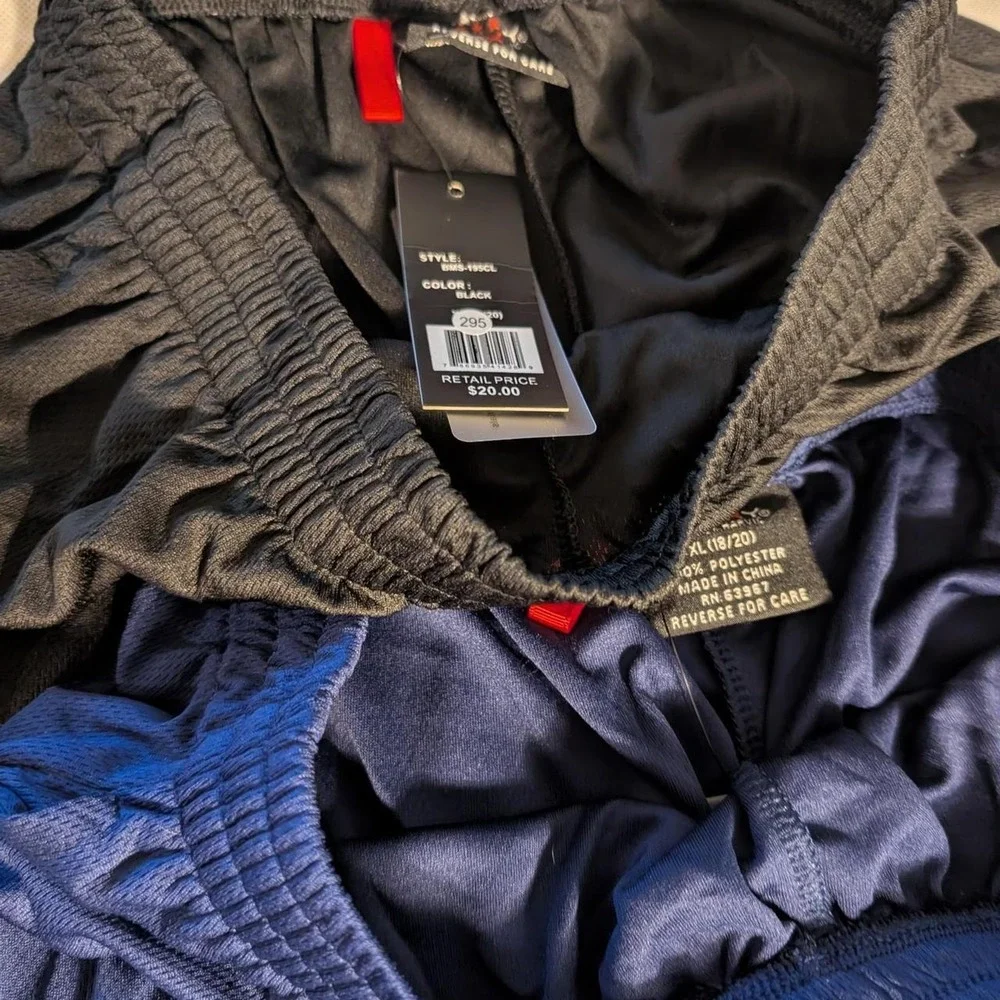 Men lightweight shorts xl